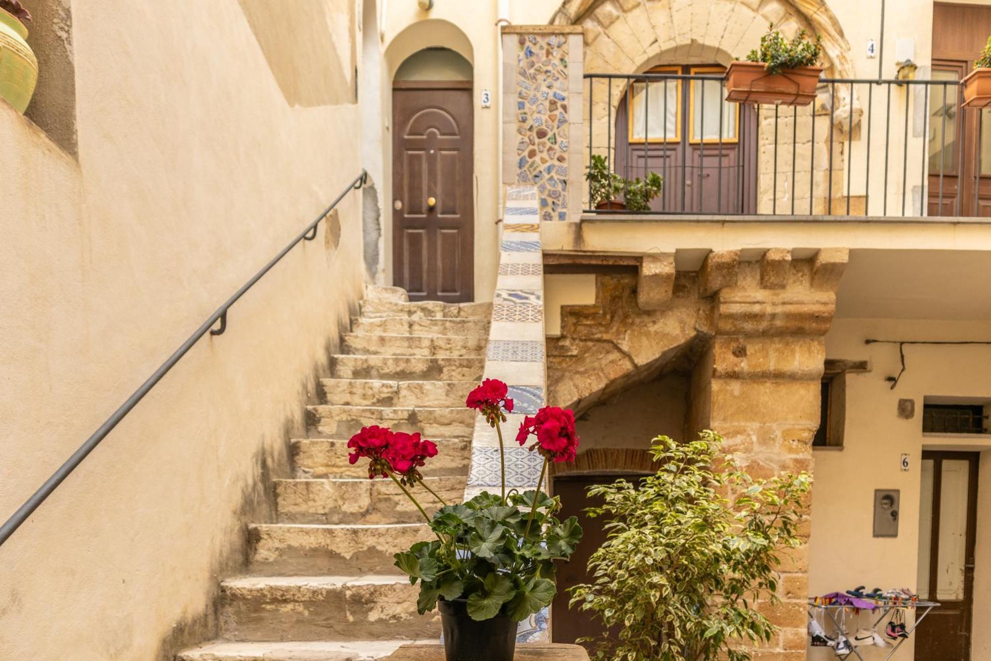 Apartament Antico Portale Trapani Zewnętrze zdjęcie